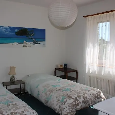 فيلة Il Bell'ovile, Bellissima Nel Verde, Con Privacy Garantita Novaggio